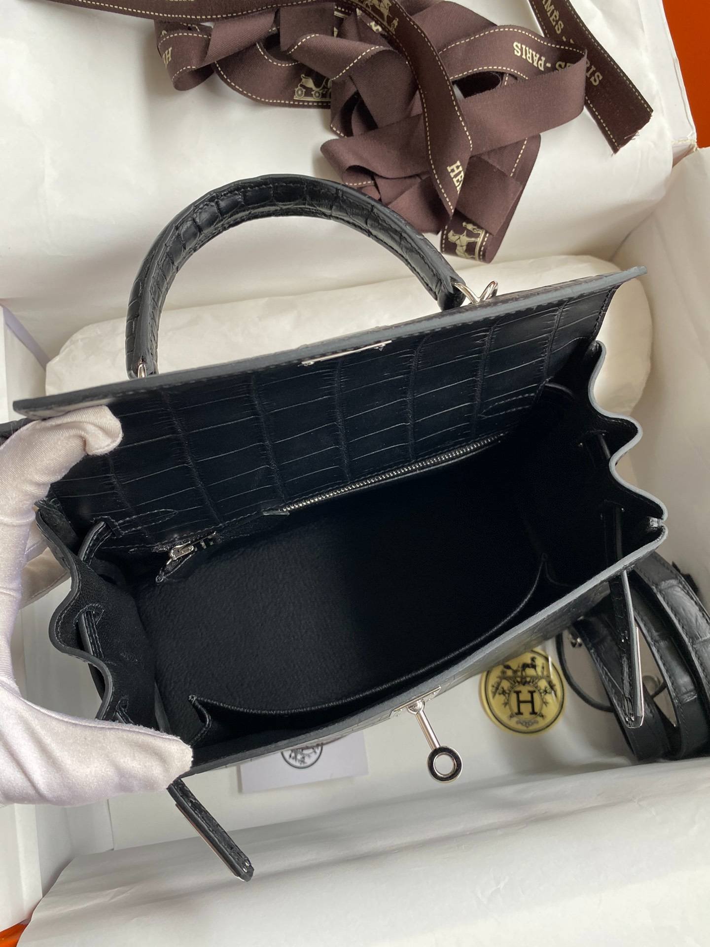 i1723801587_617_1-1 i1723801587_617_1-1