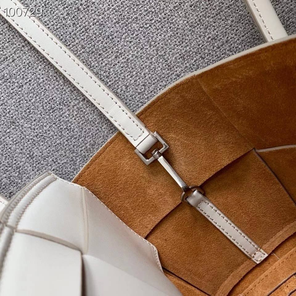 a1603907269098_5717-1