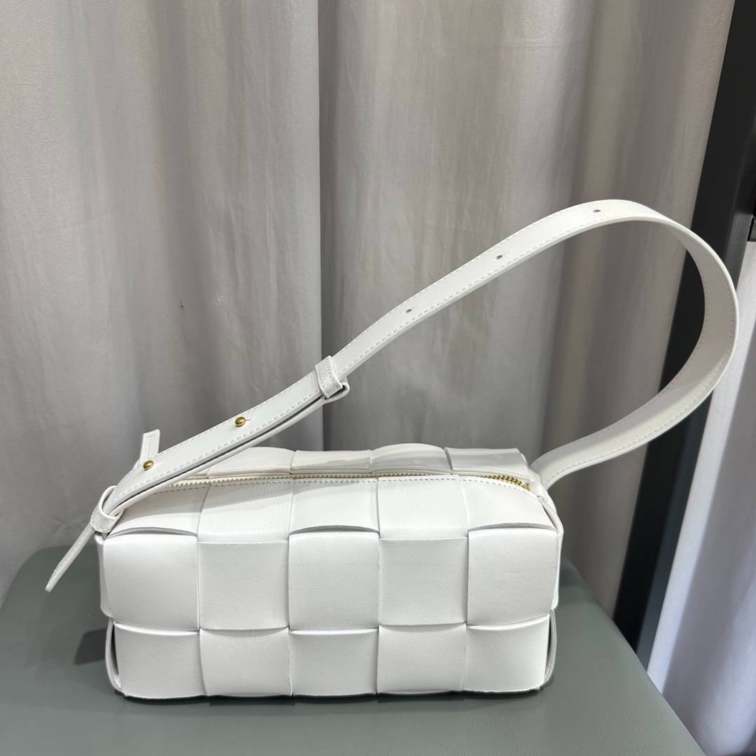 i1676959450_8461_0-1 i1676959450_8461_0-1