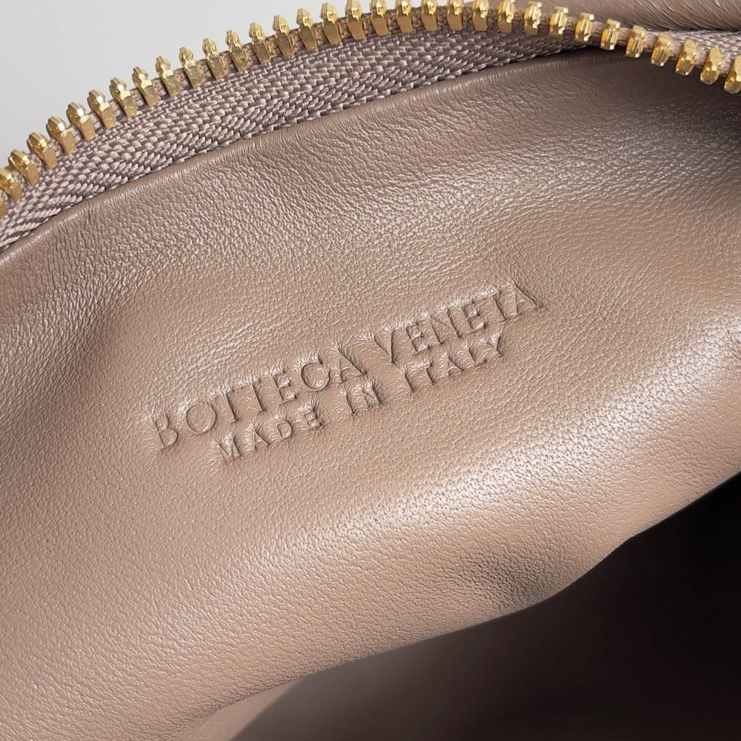 i1695015876_2635_4-1 i1695015876_2635_4-1