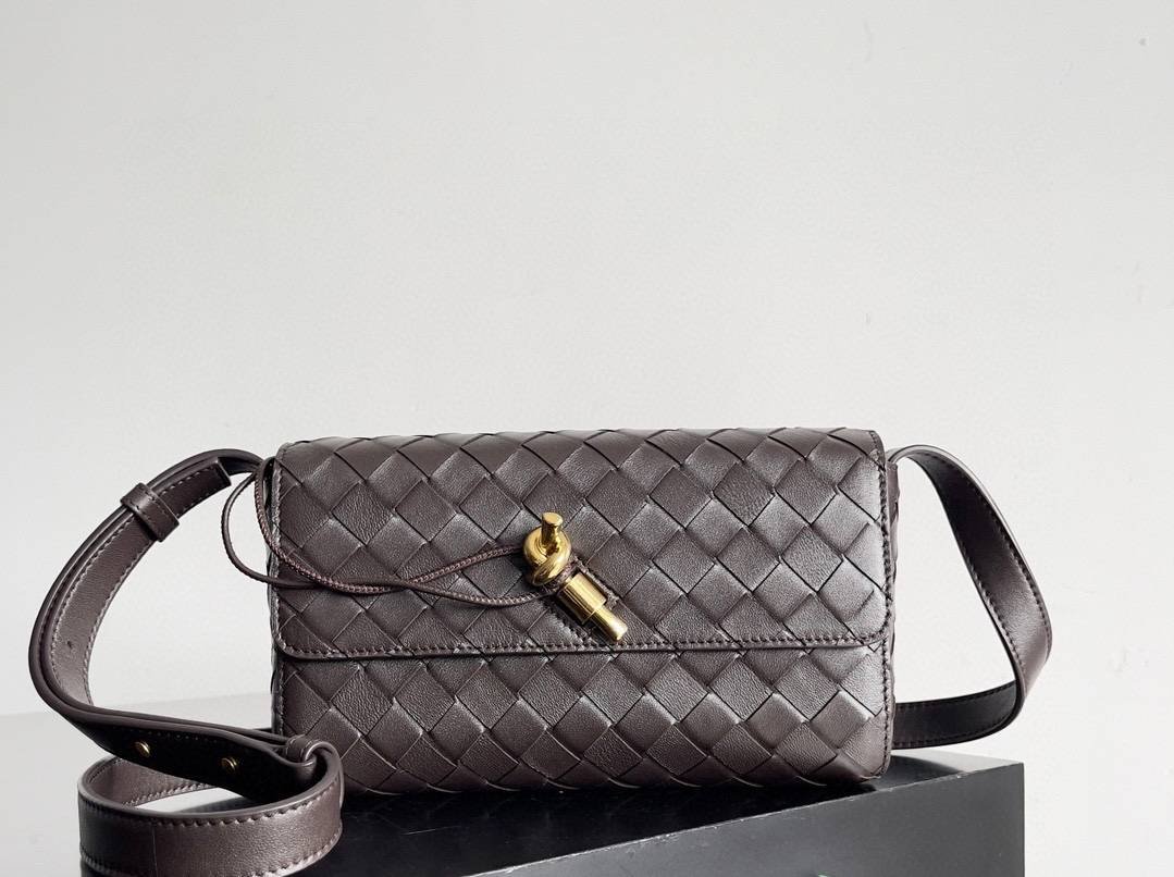 i1700641323_1702_0-2 i1700641323_1702_0-2