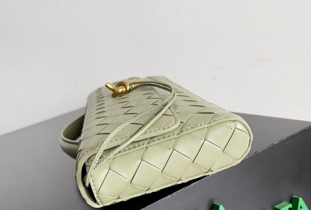 i1704273642_1816_0-2 i1704273642_1816_0-2