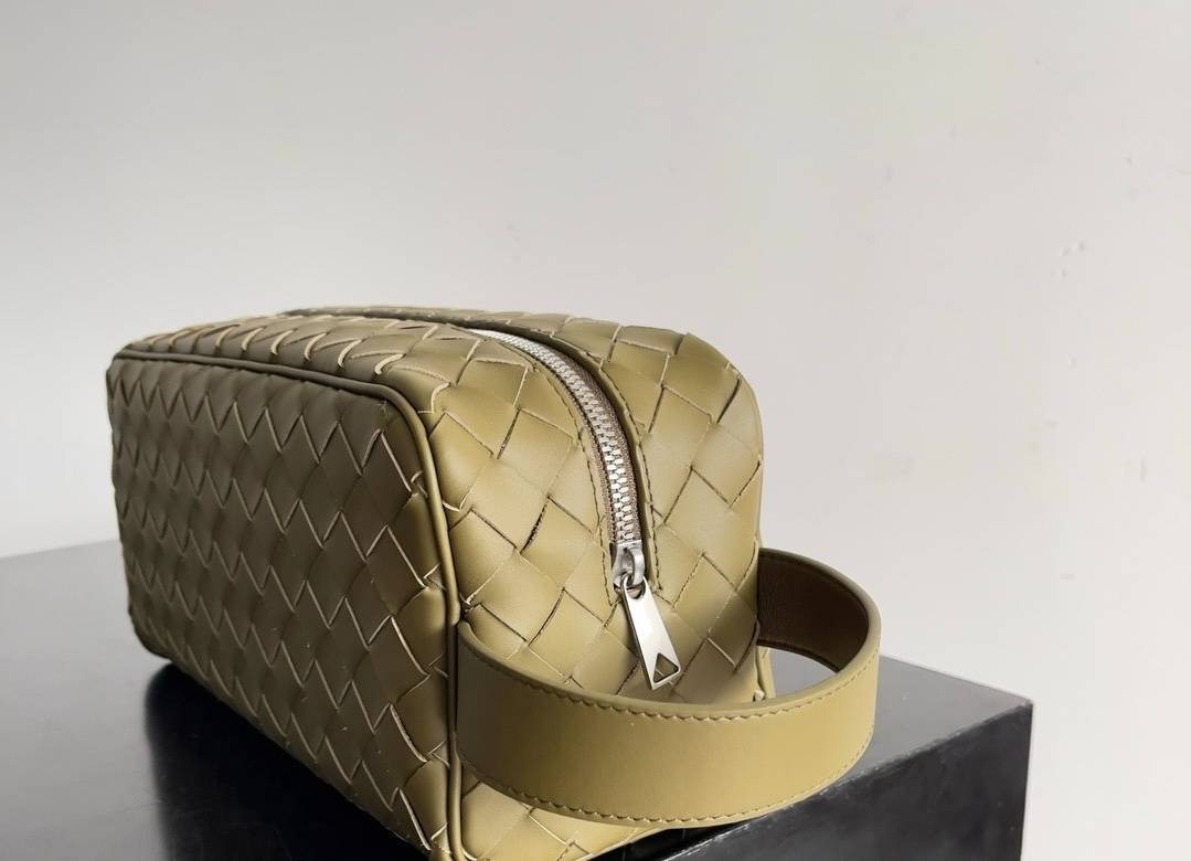 i1716782102_9244_6-1 i1716782102_9244_6-1