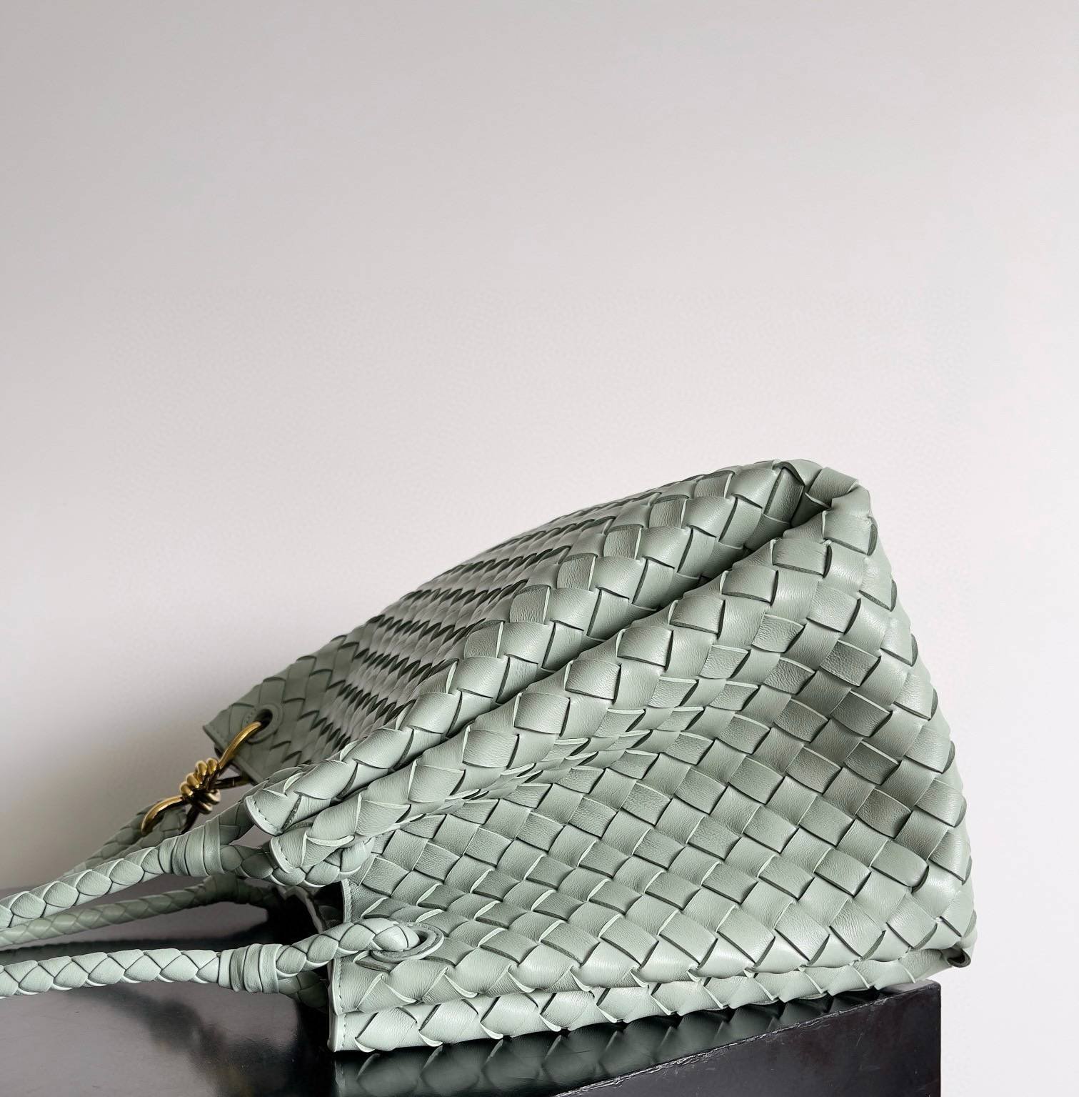 i1720589575_990_3-1 i1720589575_990_3-1