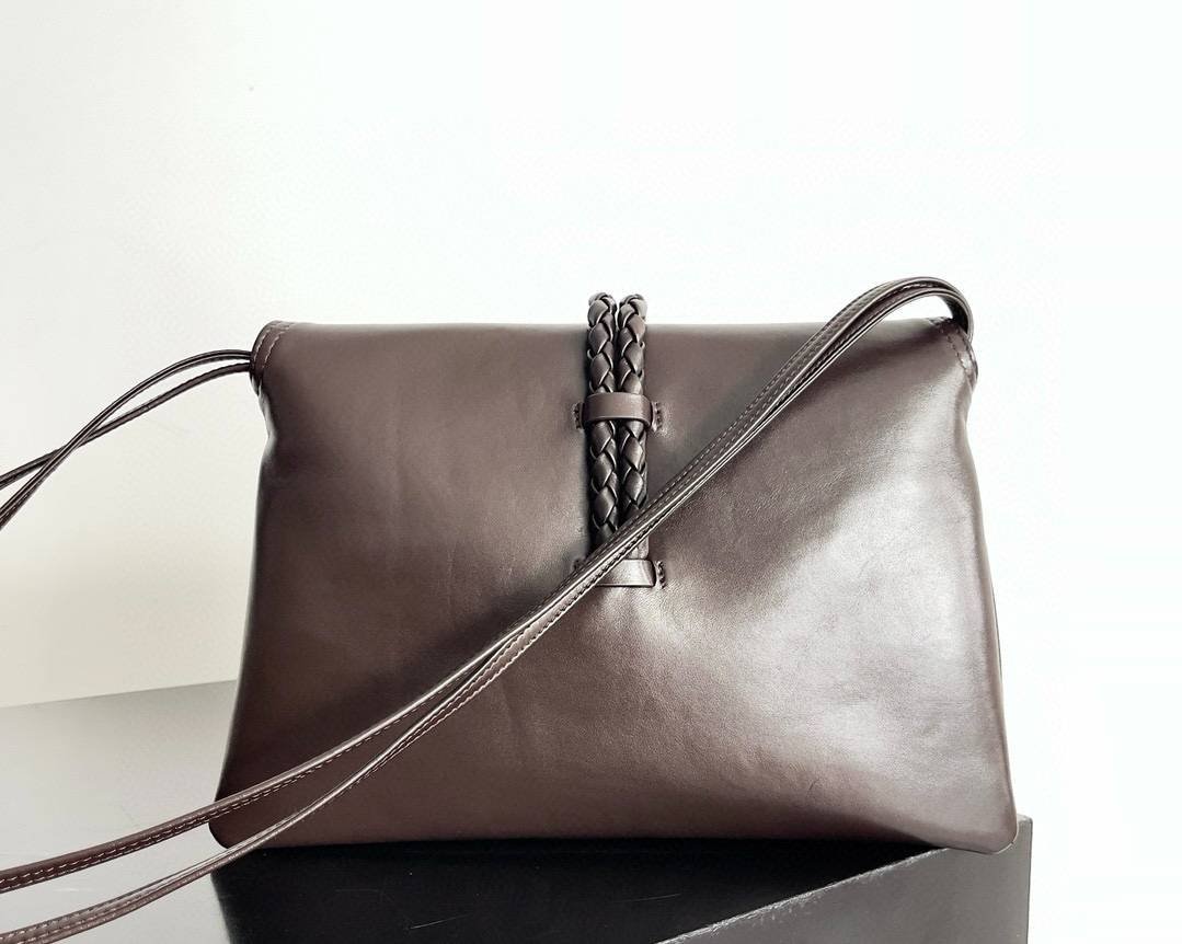 i1728103130_3630_2-1 i1728103130_3630_2-1