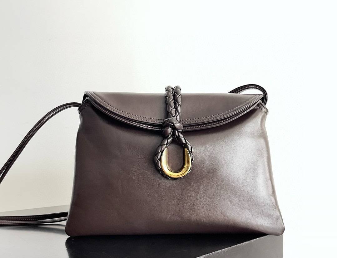 i1728103130_425_0-1 i1728103130_425_0-1